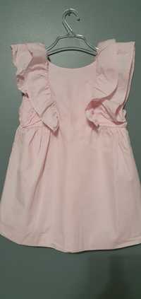 Piękna różowa  sukieneczka r.110