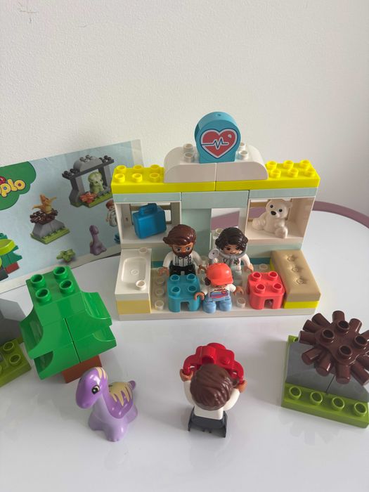 LEGO DUPLO “Dinossauros e Clínica Veterinária