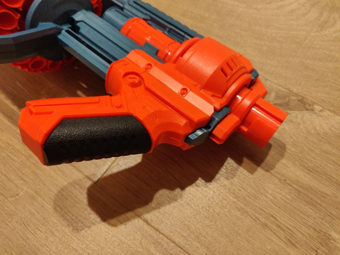 Nerf Elite 2.0 Shockwave na 12 strzałek