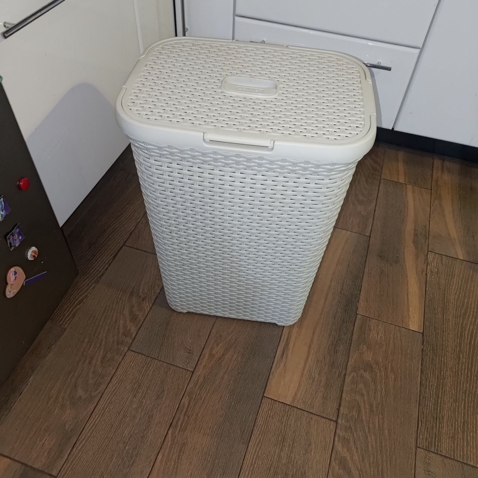Kosz na pranie curver stan bdb
