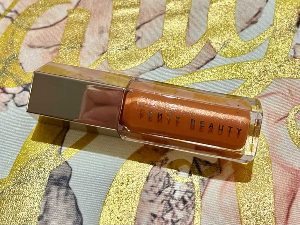 Błyszczyk Fenty Beauty full size nowy, nieużywany Gloss Bomb Glow 9ml