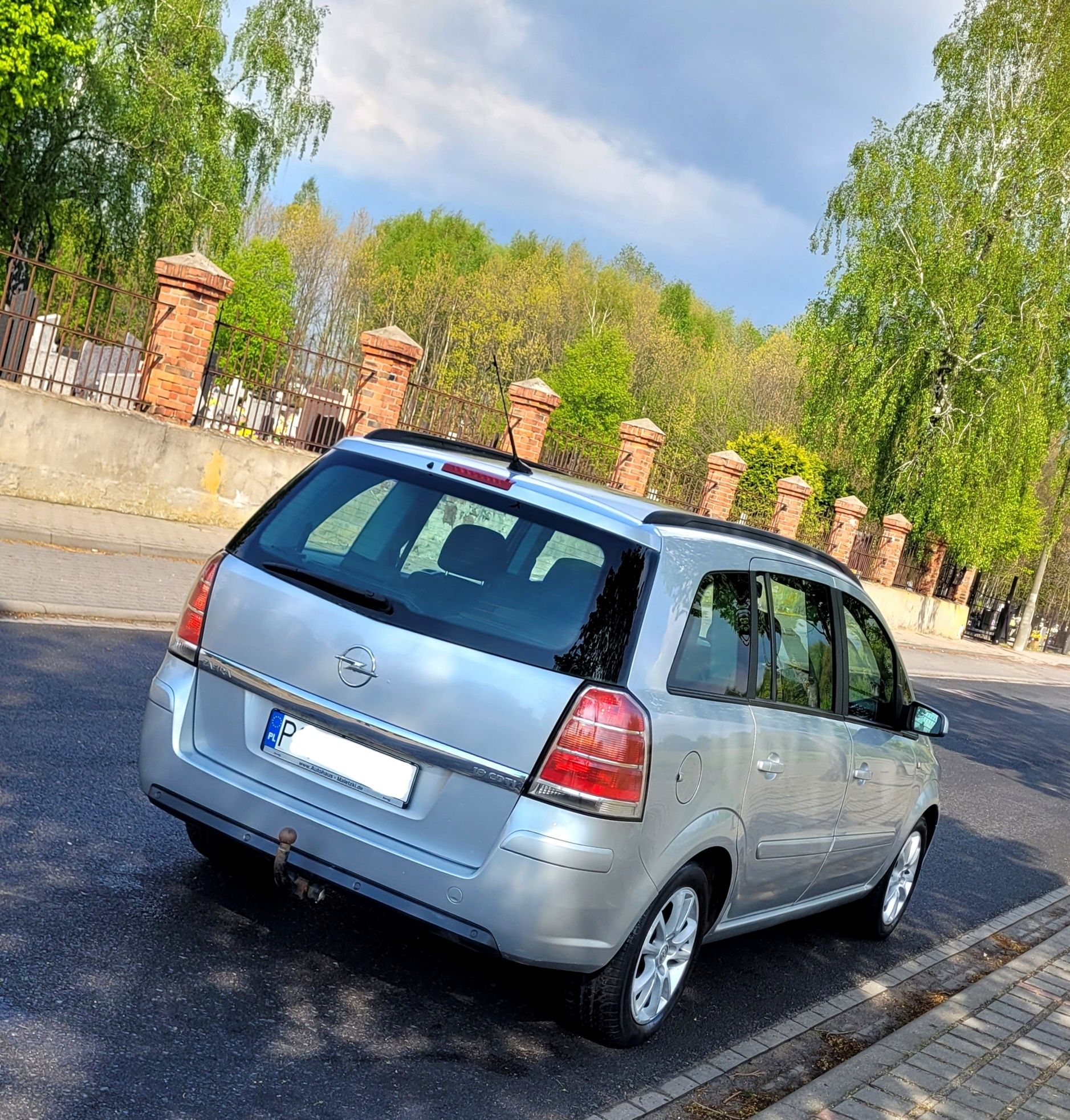 Opel Zafira B 1.9 Diesel Klima 7-Osobowa Tempomat Navi Komputer Alusy