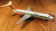 Brinquedo | ERTL - DC-9 1/250 - Alitalia