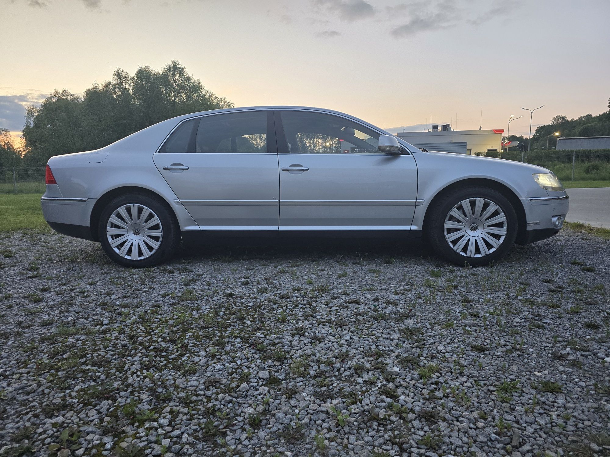 Vw phaeton 4x4 3.0d dobry stan.