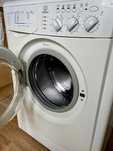 Стиральная машина Indesit WISL 85