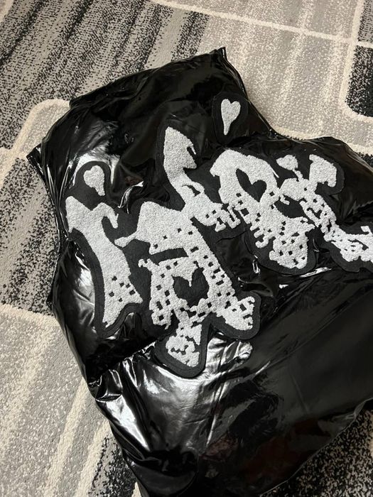 Racer worldwide waiscoast