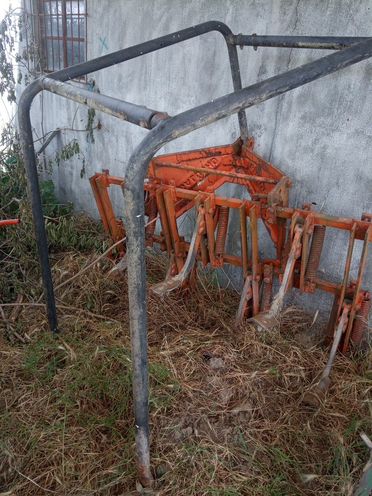 Arco proteção para tratores