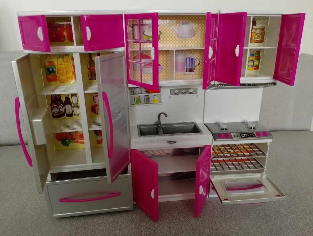Barbie - mebelki - akcesoria + gratis