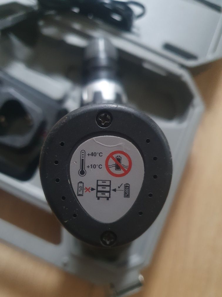 Wkrętarka wkrętarko-wkrętarka wiertarka  einhell 12v