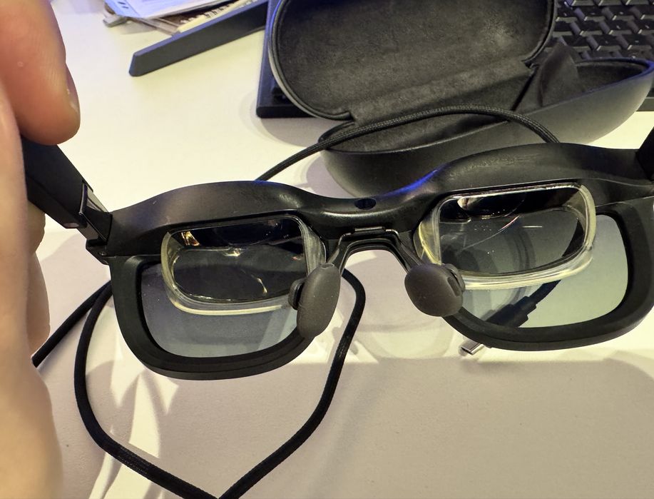 Okulary XREAL Air 2 Pro (Gwarancja)