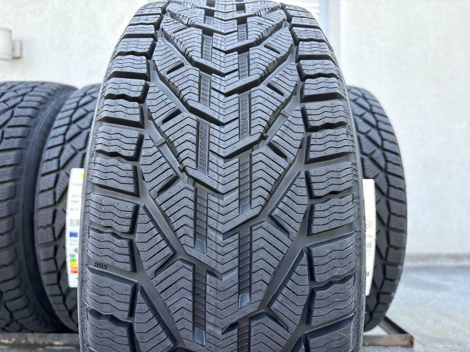 4szt NOWE! zimowe 225/45R17 Kormoran 94V produkcja 2025rok! 5lat gwar