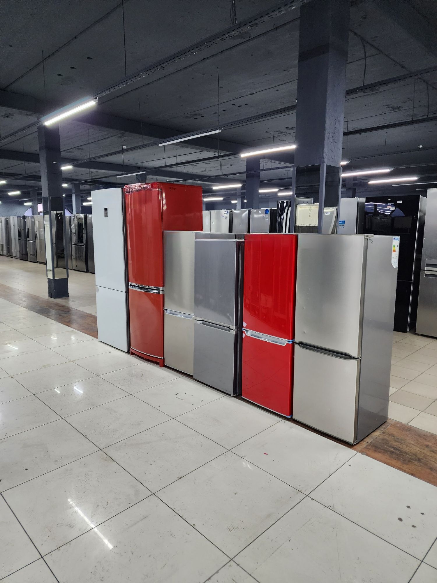 Холодильник Gorenje  180nm