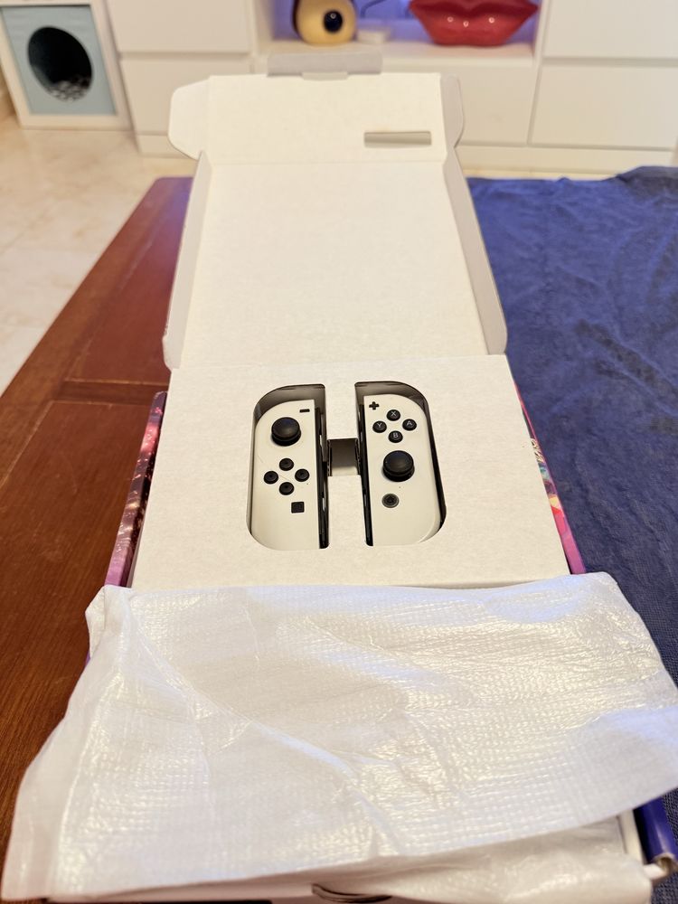 Nintendo switch oled rigorosamente nova