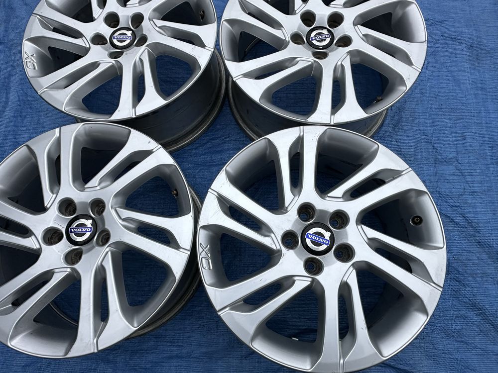 Felgi aluminiowe 17 5x108 Volvo XC 60 XC 40 S40 S50 S90