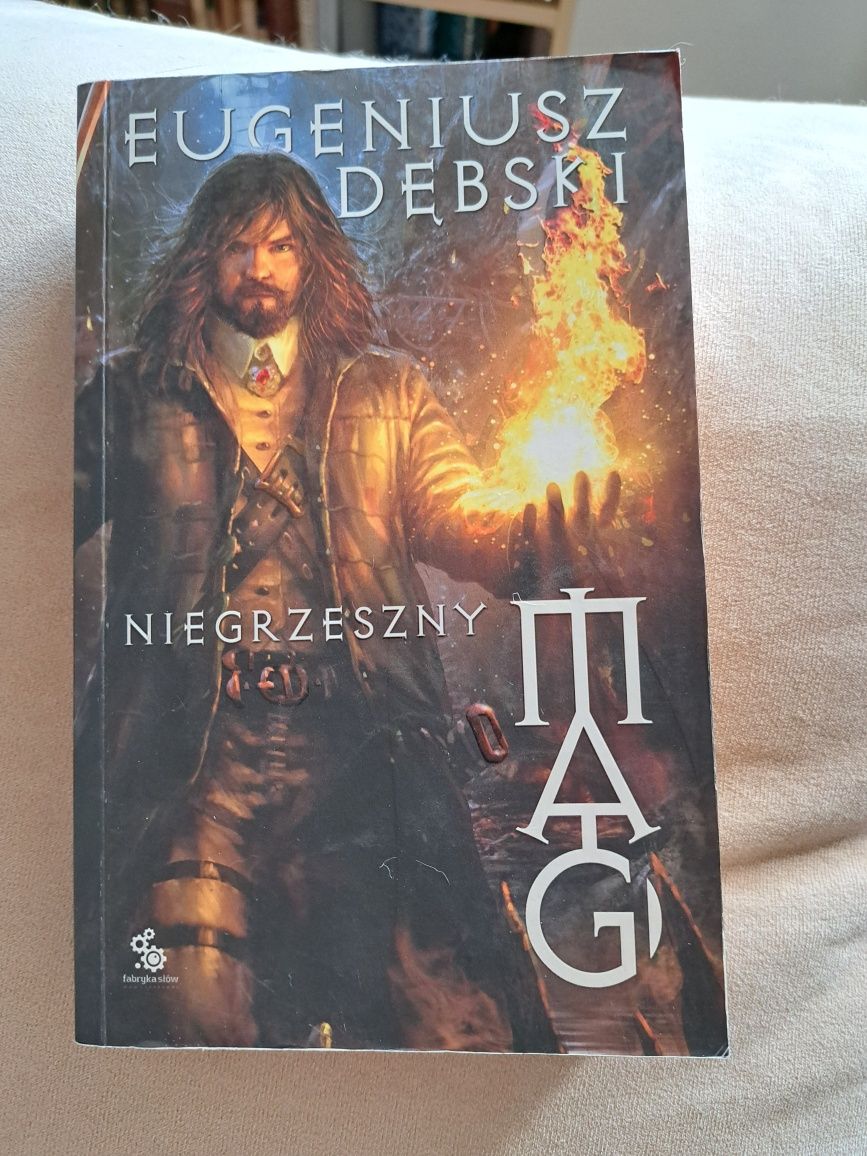 Eugeniusz Dębski Niegrzeszny mag