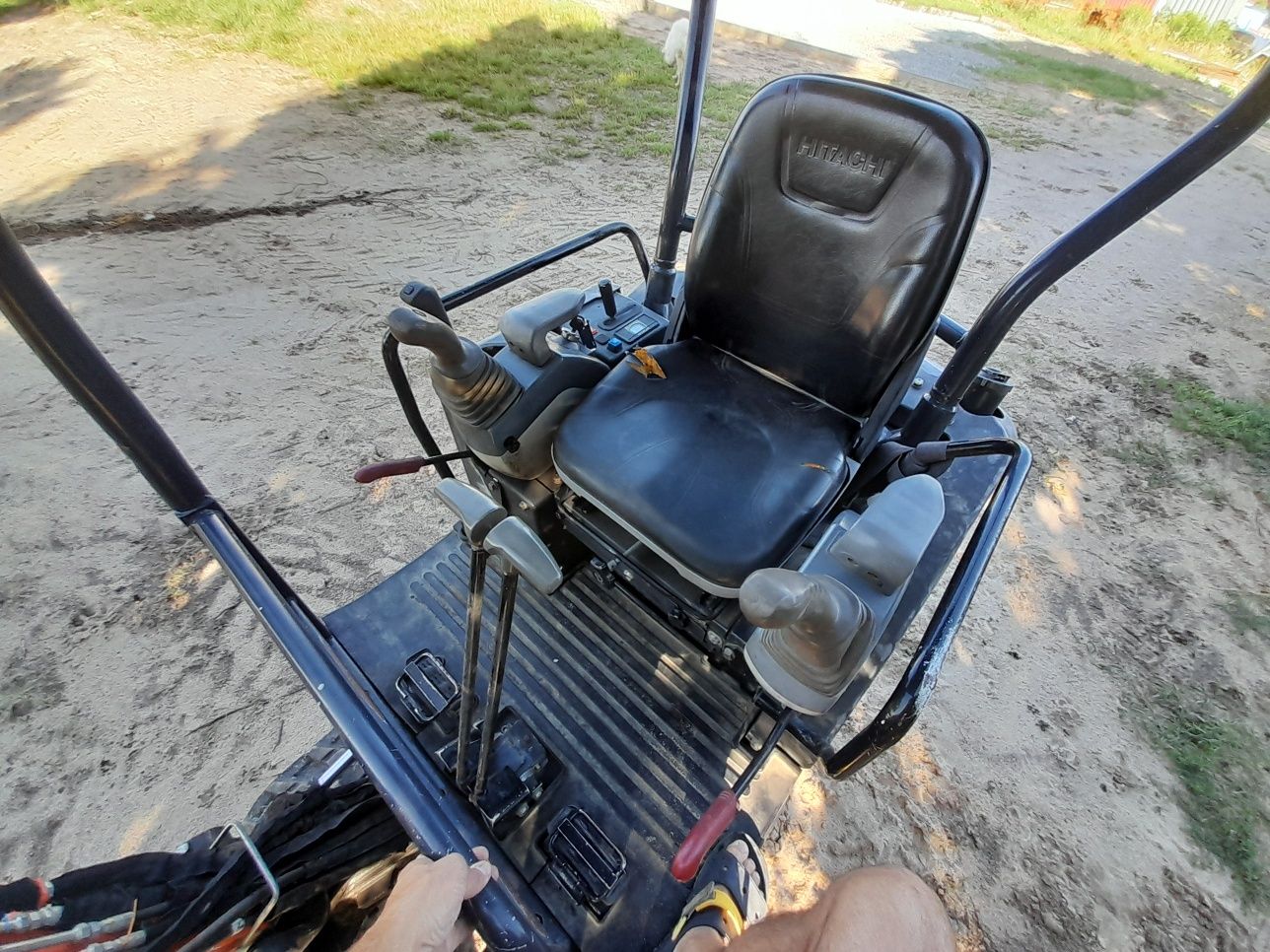 Minikoparka Hitachi zaxis 16
