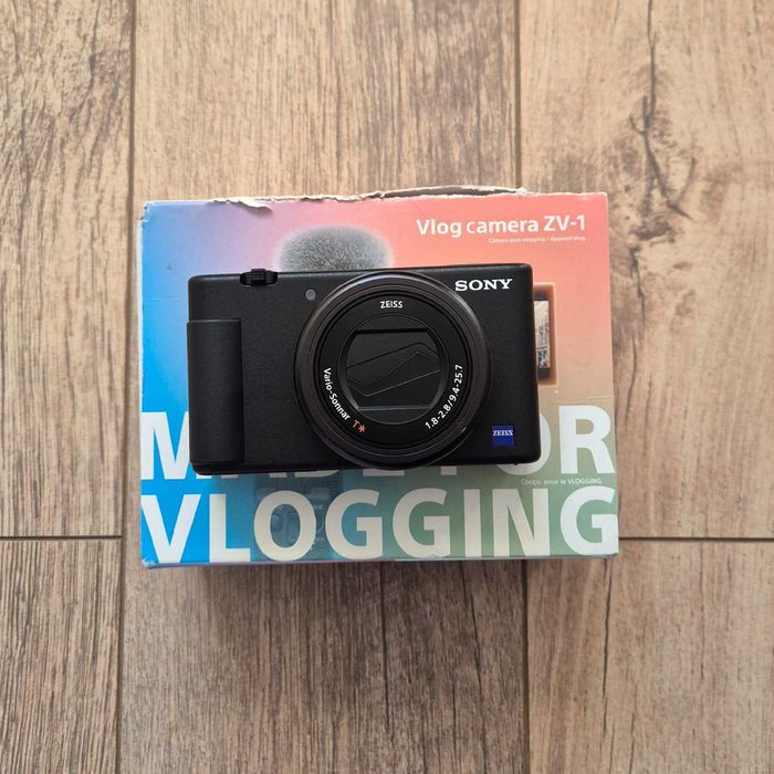 Aparat SONY ZV-1 + gimbal PILOTFLY C45. Stan idealny