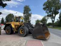 Ładowarka kołowa volvo l220E okazja fadroma 35 t zamiana koparka