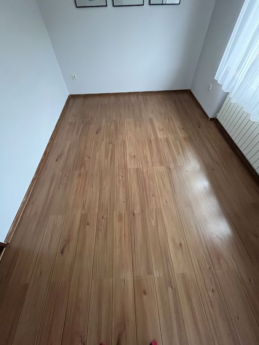 Panele podłogowe używane – 12 m², dobry stan