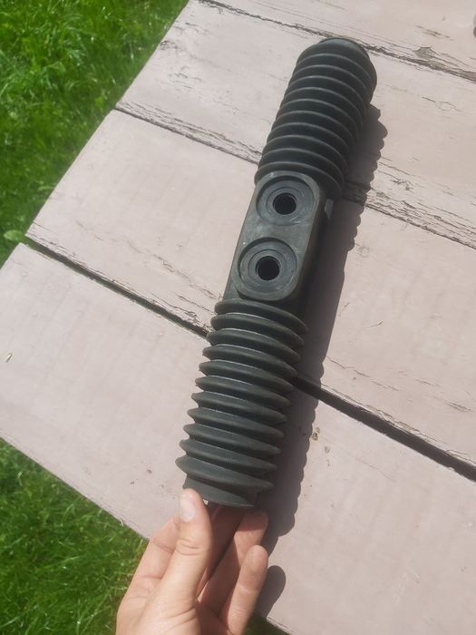 Пыльник рулевой рейки ВАЗ 2110-2112