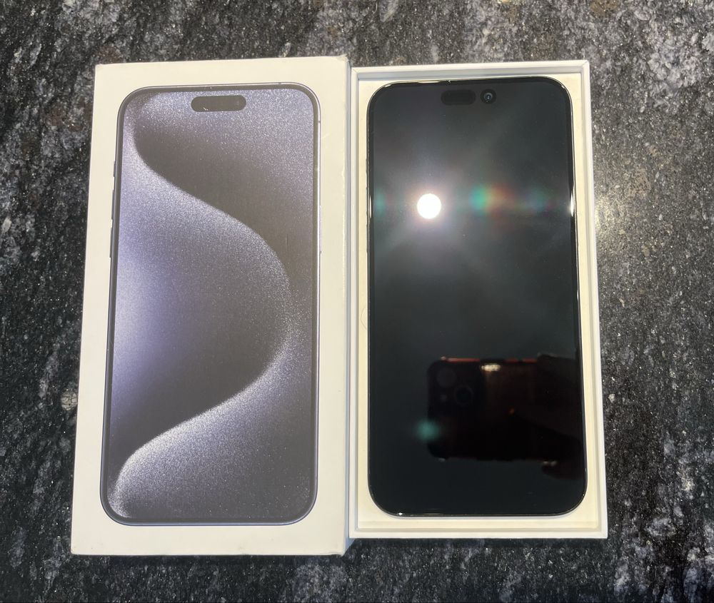 iPhone 15 pro max 256gb