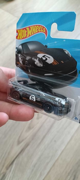 74/250 Hot Wheels autko + Porsche 911 GT3 1/10 Hw race day 2025 Case C