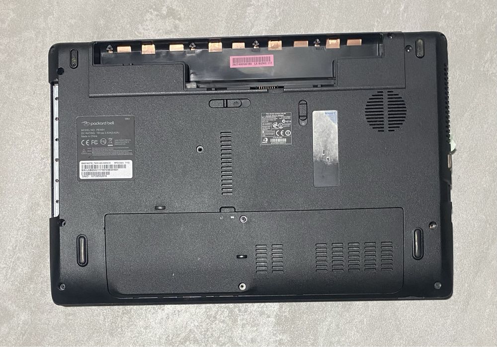 Ноутбук Packard Bell 15.6" 4GB RAM/500GB HDD/i5CPU! N25