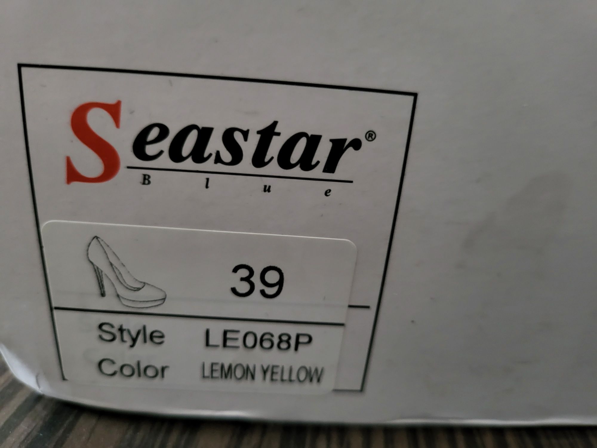 Buty na obcasie Seastar  nowe neonowy  lemon żółty