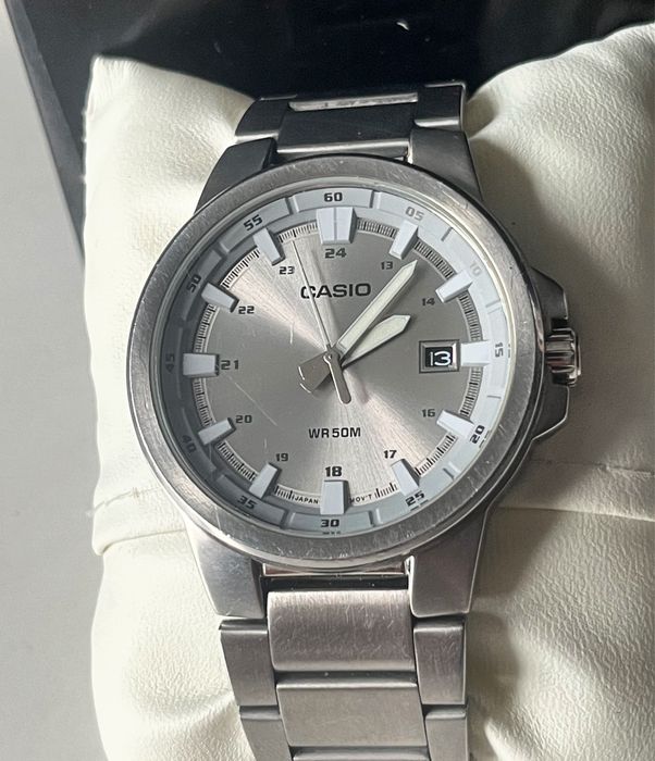 Чоловічий годинник Casio MTP-E173D-7AVEF — Оригінал, стиль, якість!