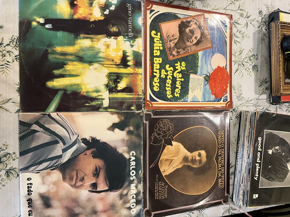 Discos de vinil cada 4 vendo 1€