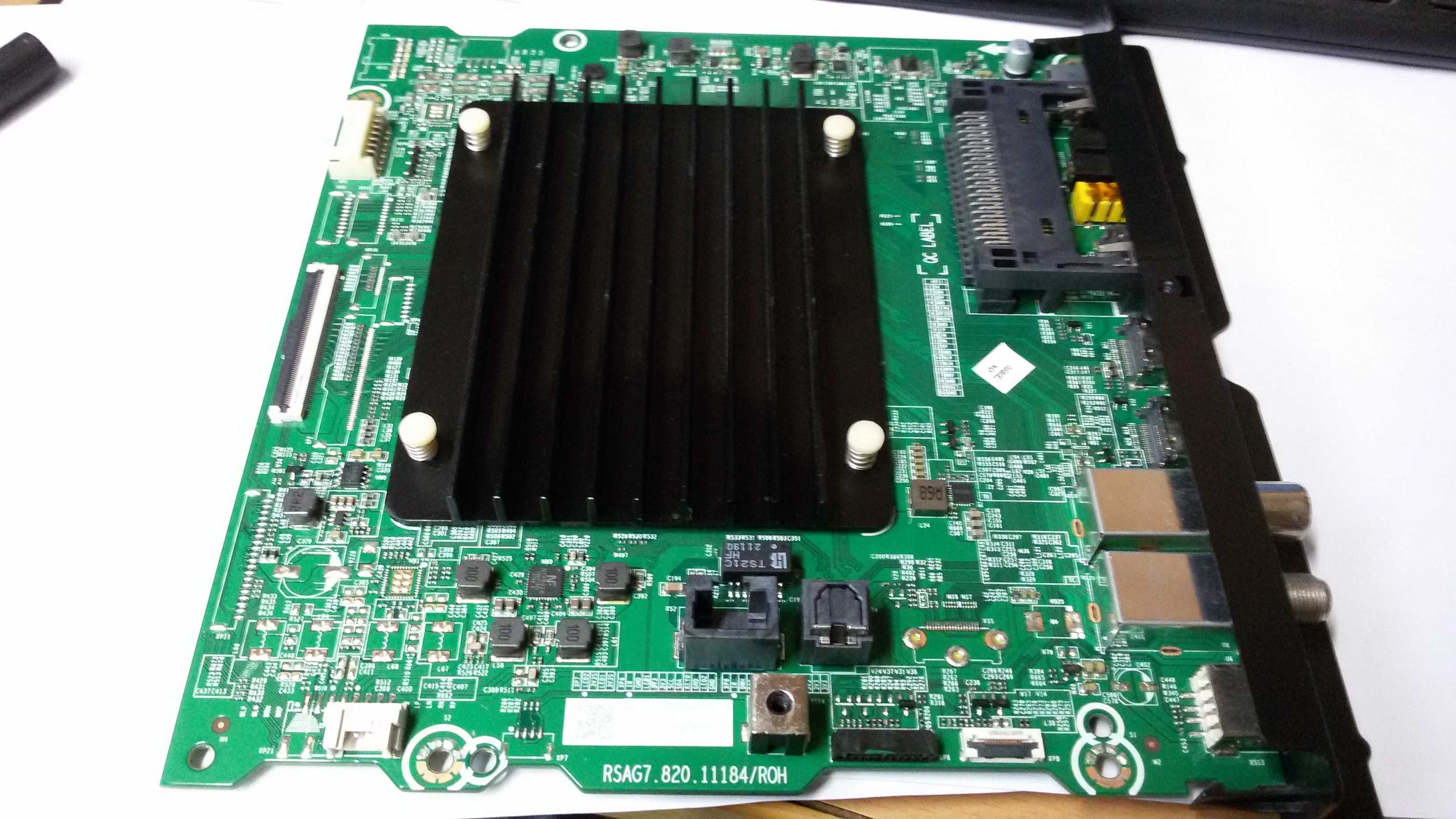 rsag7.820.11184/roh hisense 65a62g