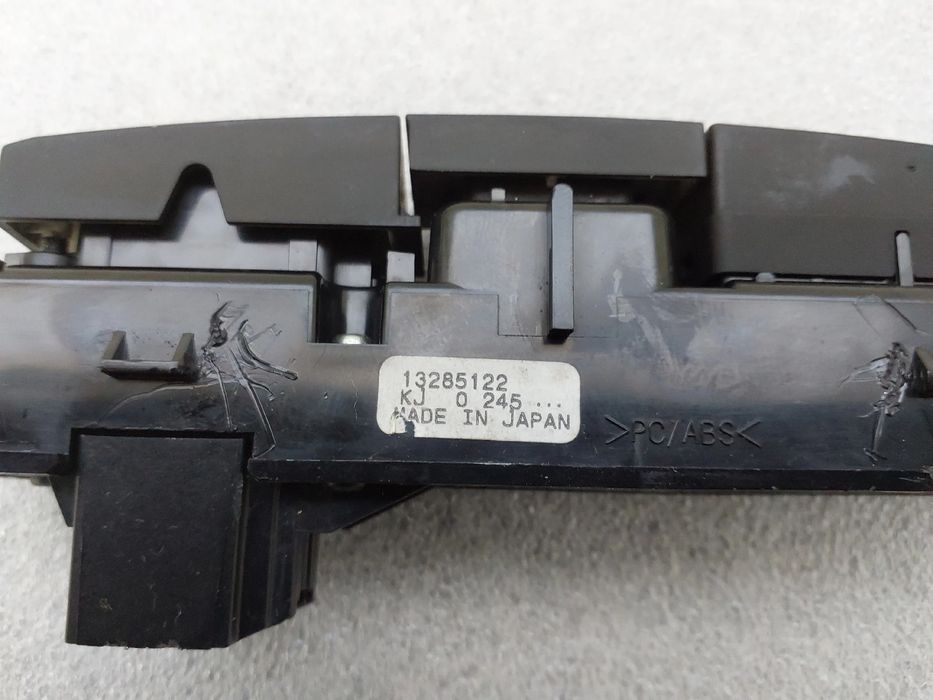 Comando / botão / interruptor multifunções OPEL Astra J Sports Tourer