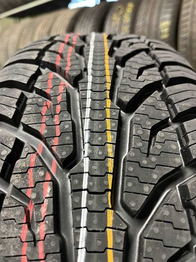 Uniroyal AllSeasonExpert 2  205/55R16 opony całoroczne