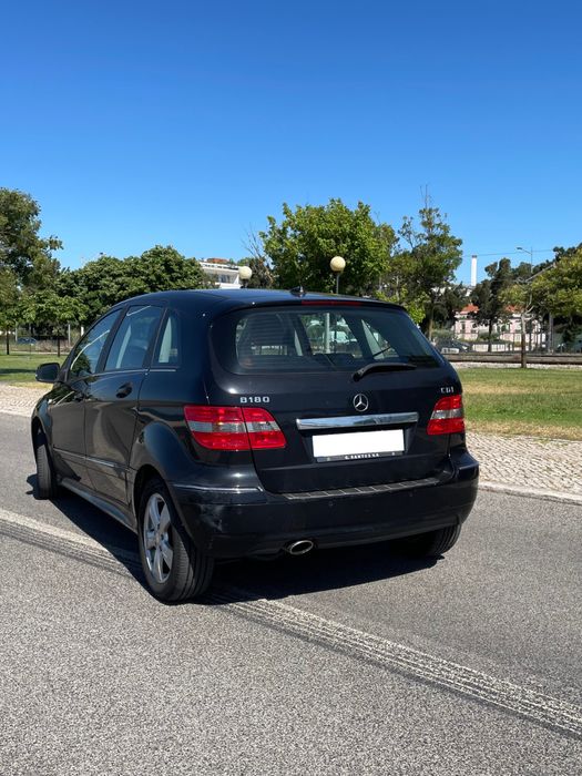 Mercedes-Benz B 180 CDi automático