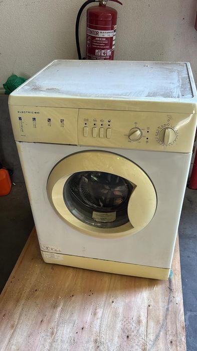 Vendo Máquina de lavar roupa