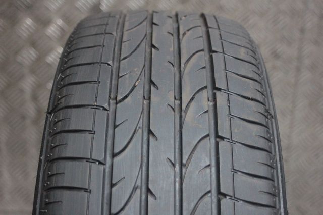 1x 6,8mm Bridgestone Dueler 225/45/19 2016r. 225/45 R19