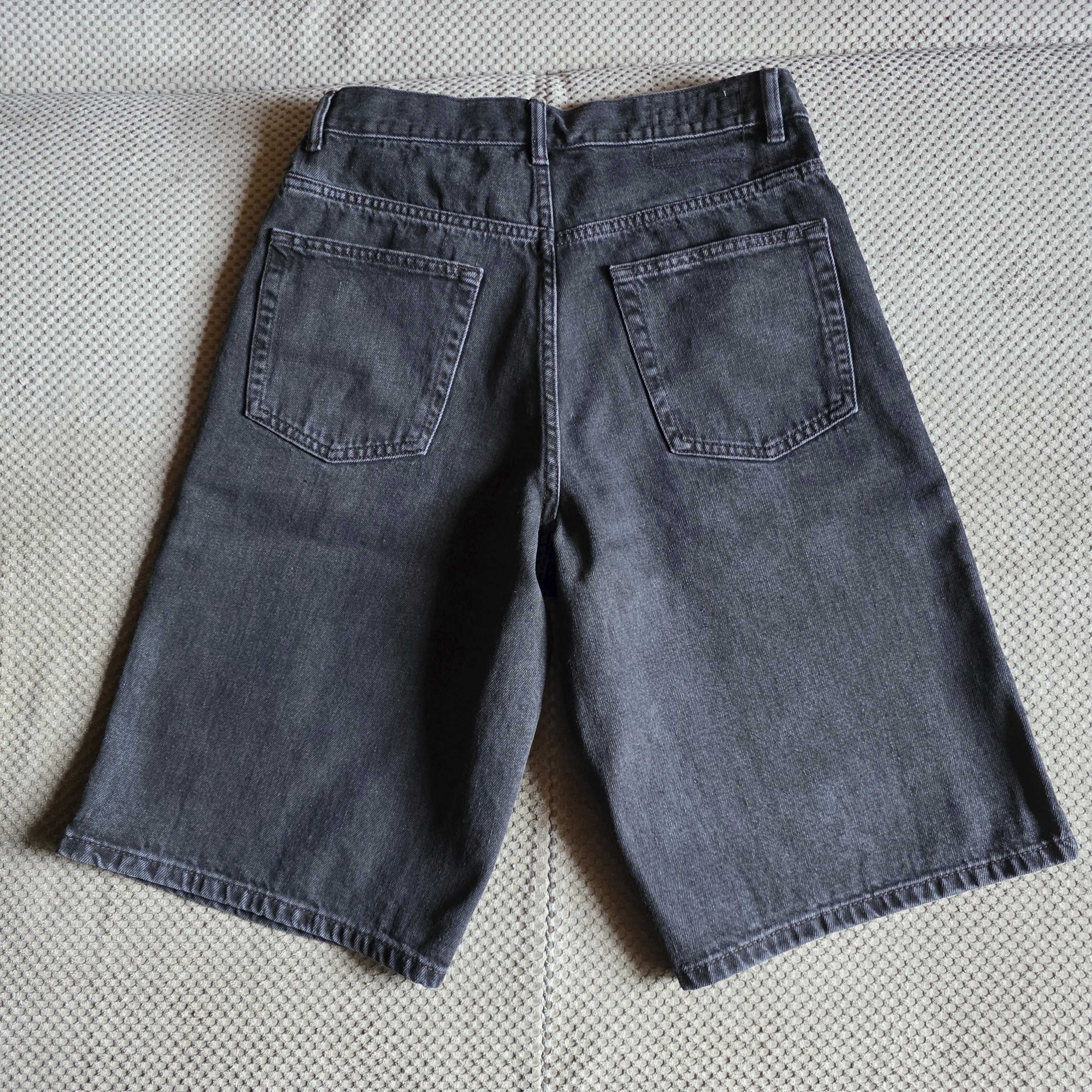ZARA czarne bermudy rozmiar 38