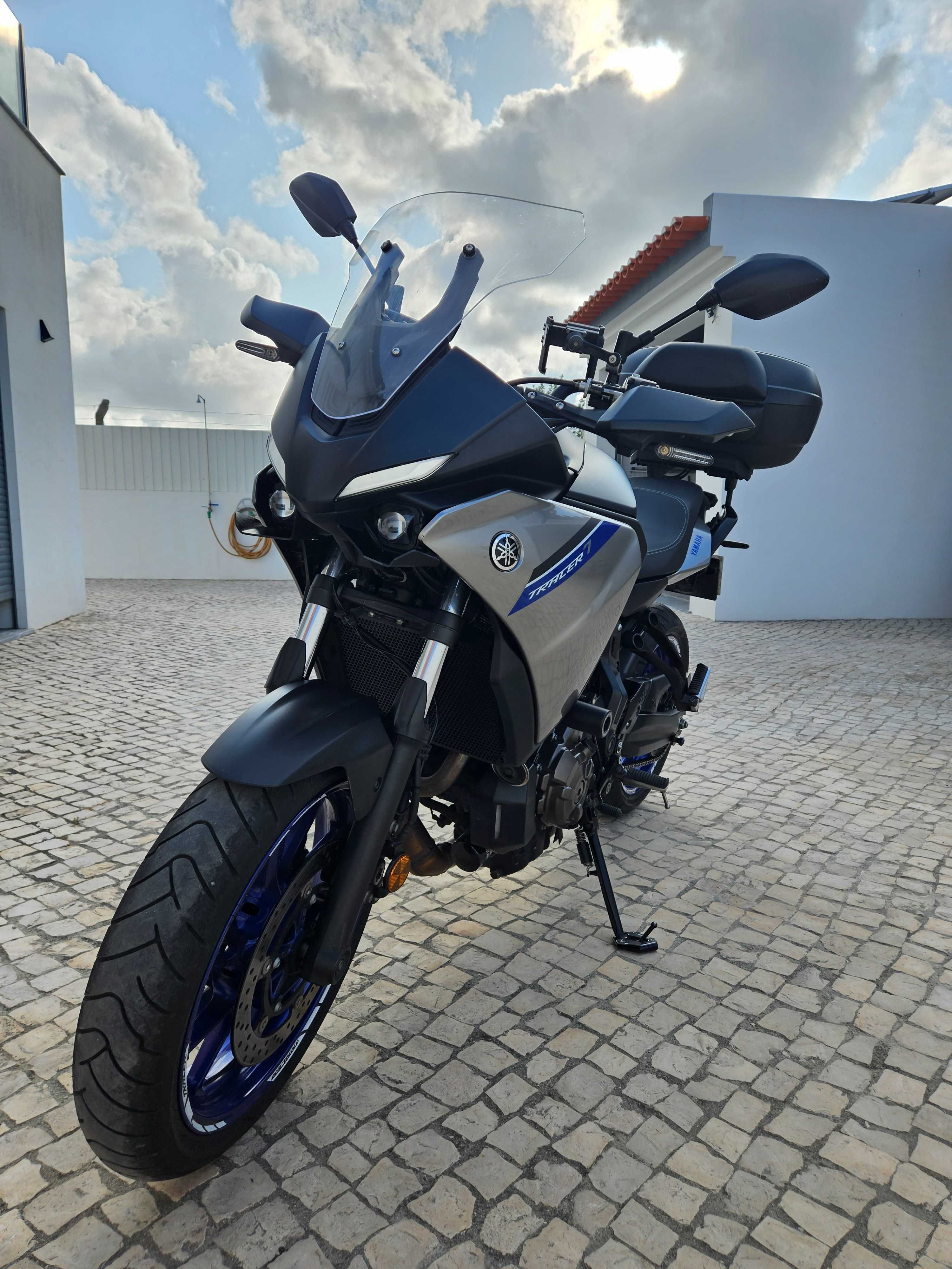 Yamaha tracer 7 de 2022, com 19000km