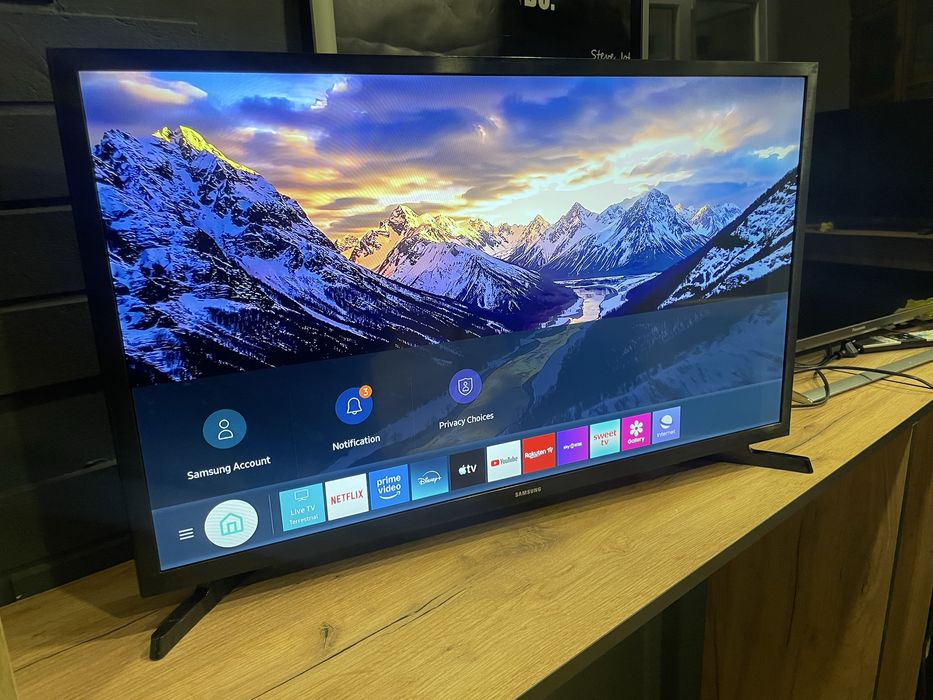 Телевізор Samsung 32 Smart tv