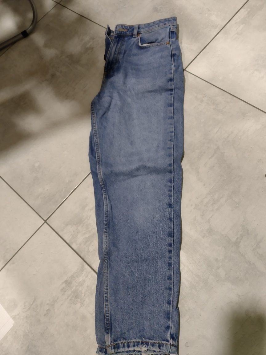 Жіночі джинси mom і skinny