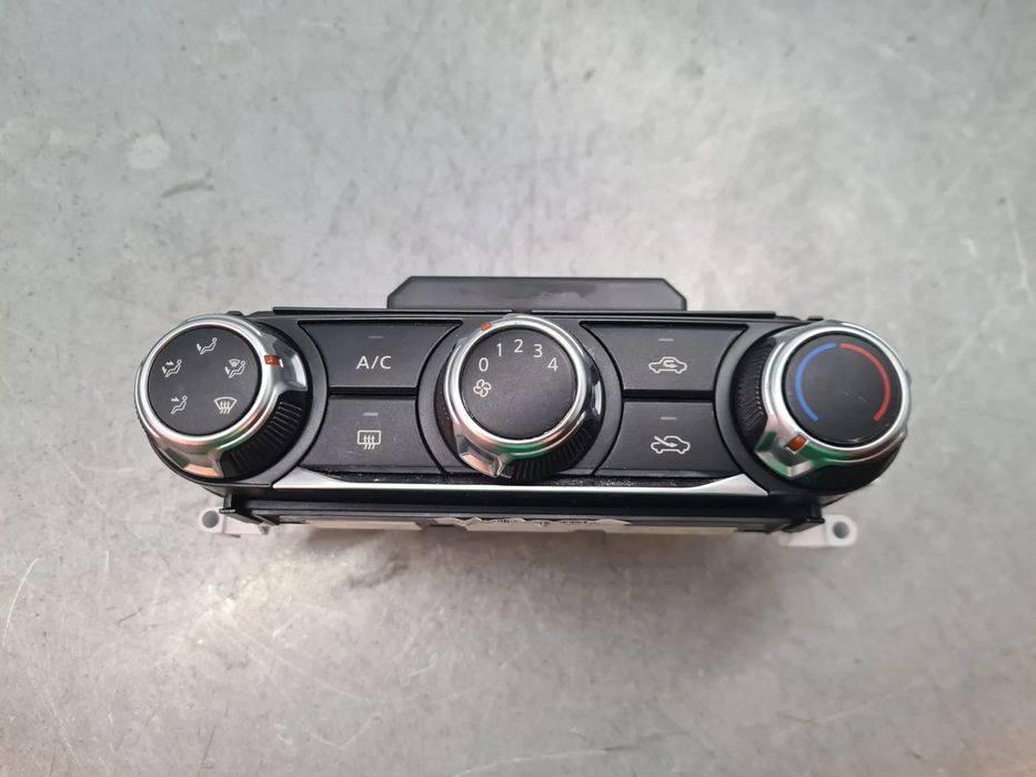 Comando chauffage / sofagem NISSAN Micra V (K14)
