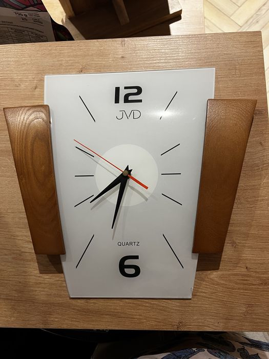 Zegar JVD mid century modern MCM