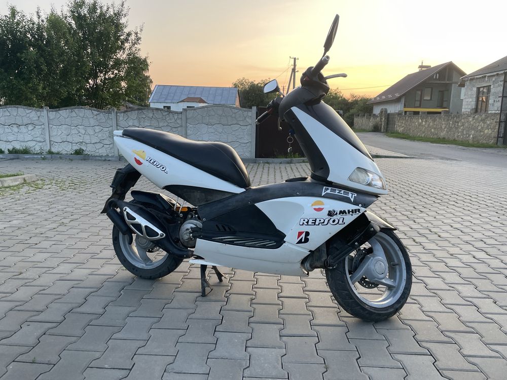 Aprilia area 51