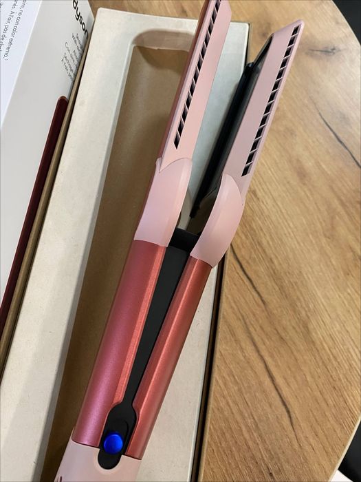 Dyson Airstrait HT01 strawberry bronze