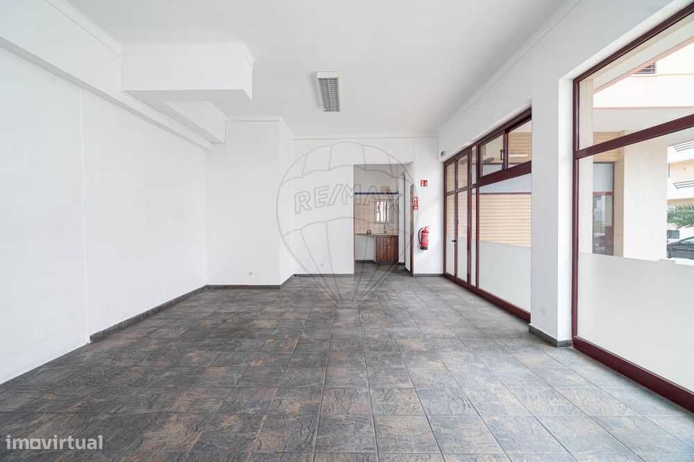 Loja  para arrendamento