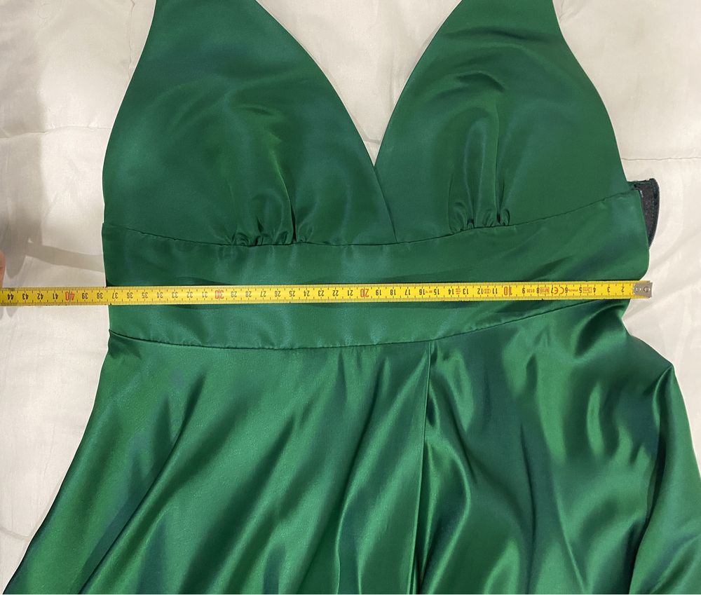 Vestido princesa verde menta Mauî Official