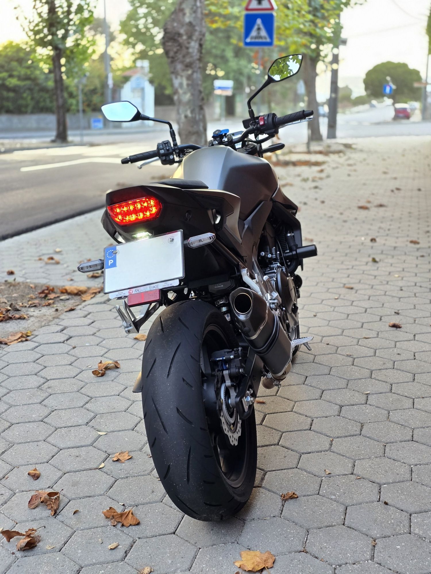 Honda hornet 750 garantia 2028