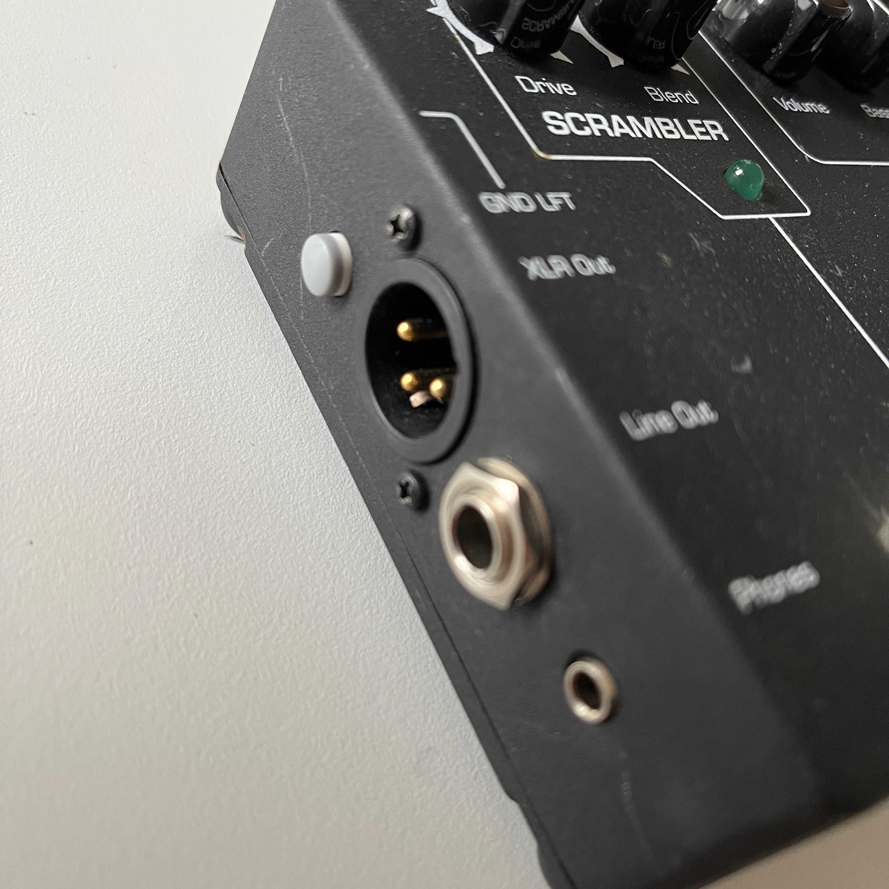 Ampeg SCR-Di - Preamp basowy, di-box