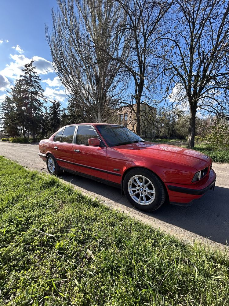 BMW 5 Series E34