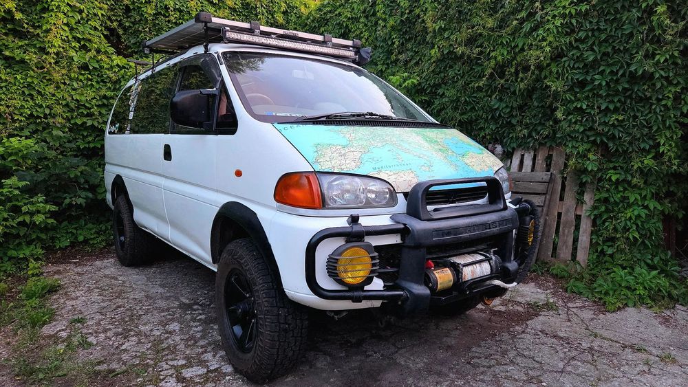 Mitsubishi Space Gear Delica L400 V6 Long Unikat wyprawowy 4x4 kamper VAN